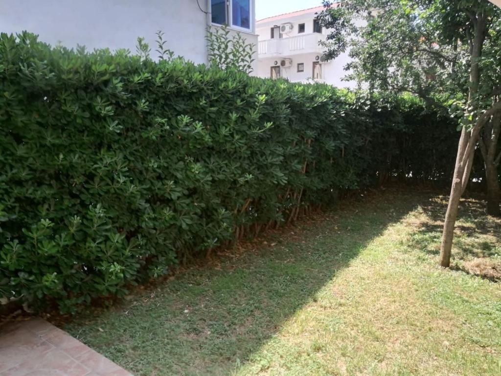 Шале Holiday Apartment Budva with garden Будва