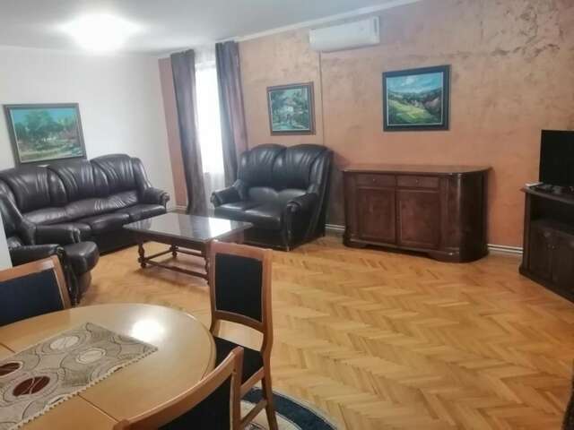Шале Holiday Apartment Budva with garden Будва-39